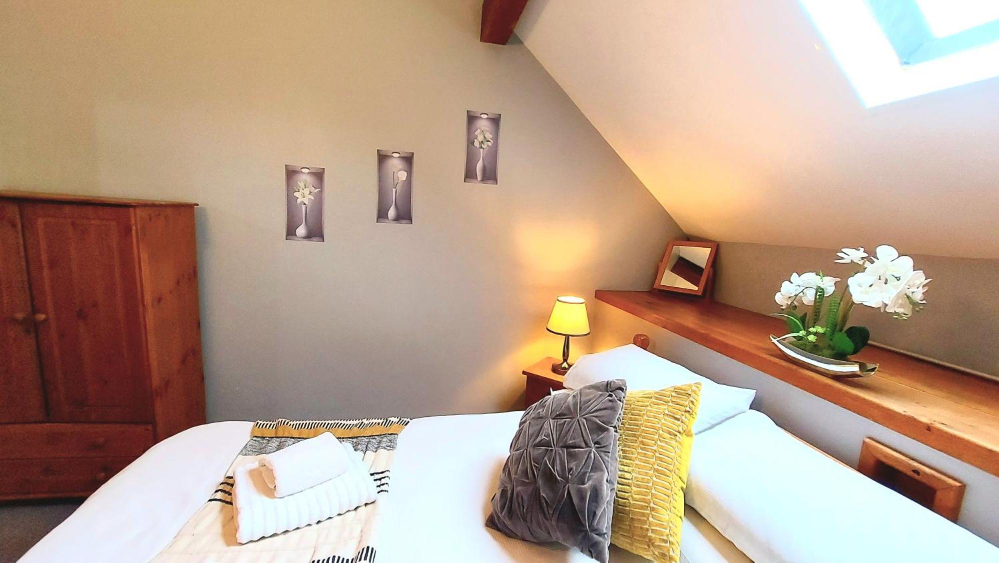Cader Mountain View Cottage With Hot Tub In Snowdonia Dolgellau Eksteriør billede