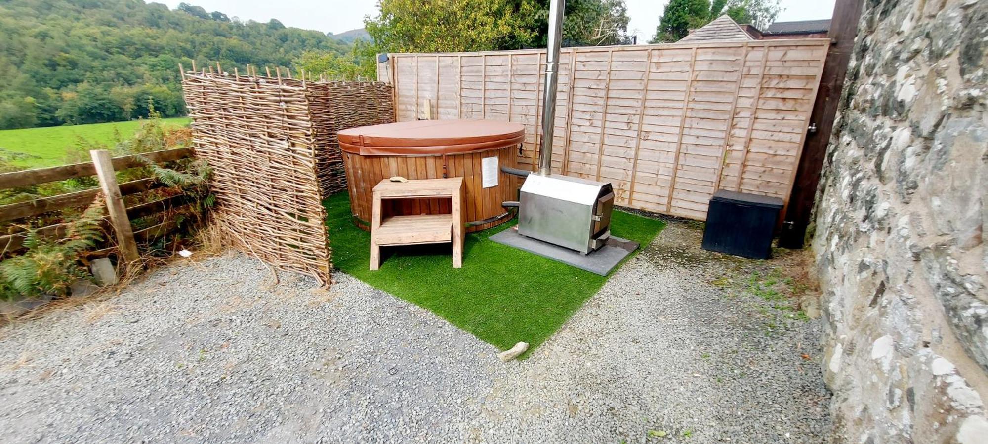 Cader Mountain View Cottage With Hot Tub In Snowdonia Dolgellau Eksteriør billede